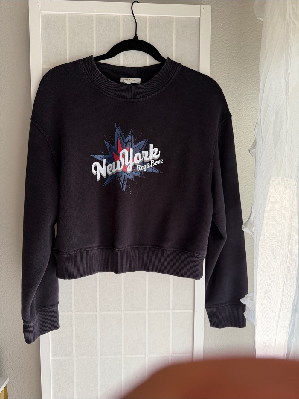 rag & bone  dark blue Cropped 'New York' Graphic Sweatshirt